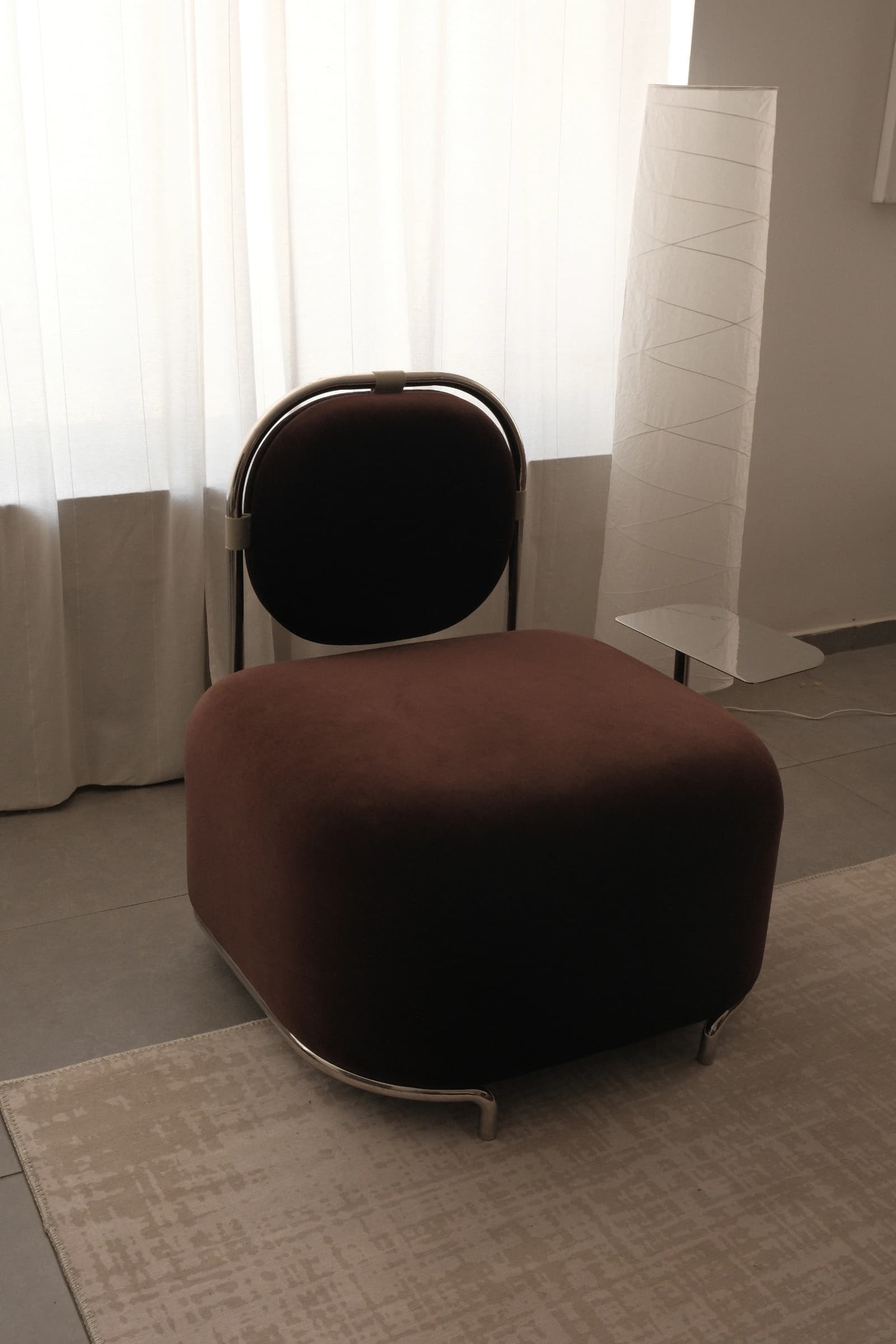 HANDY ARMCHAIR